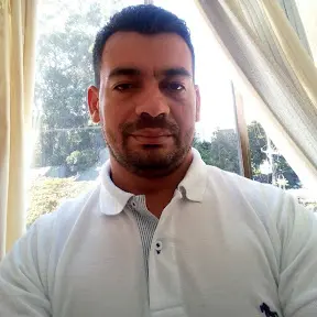 Oscar Valencia - Web Developer